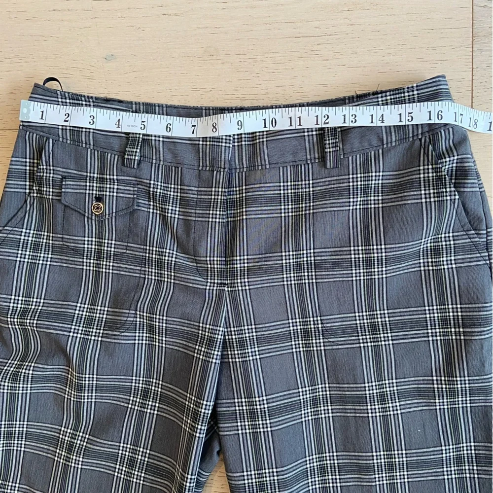 IZOD Plaid Stretch Pants Size 10 Black Grey Straight Leg Travel Golf EUC - Picture 6 of 8